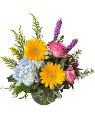Summer Breeze from Lagana Florist in Middletown, CT