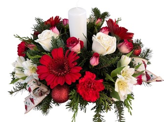 Be Merry Candlelight from Lagana Florist in Middletown, CT