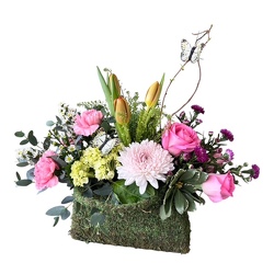 Bloomin' Moss Purse from Lagana Florist in Middletown, CT