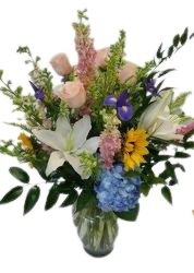 Sweet Summer Time from Lagana Florist in Middletown, CT